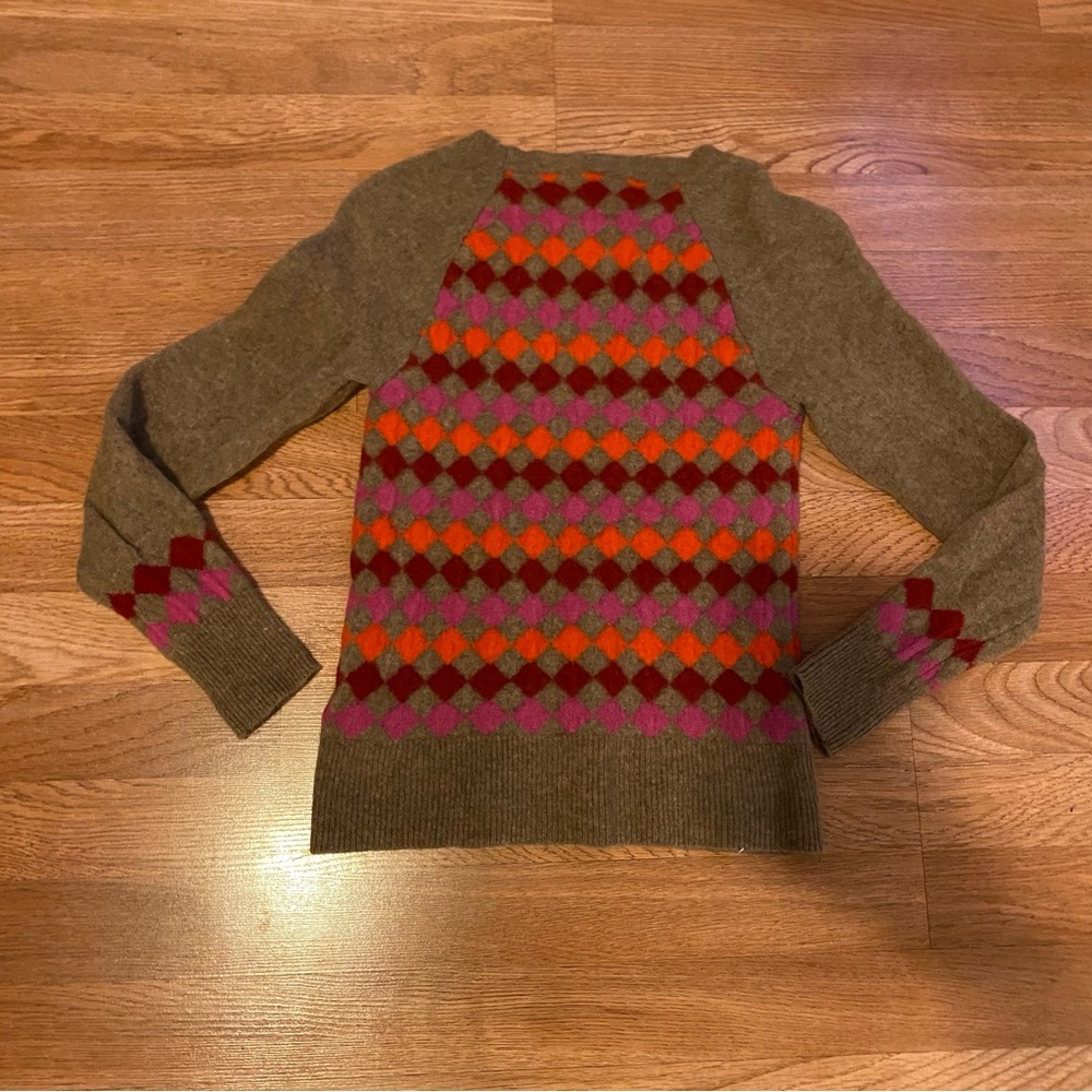 NWOT. J.crew 100% lambswool sweater